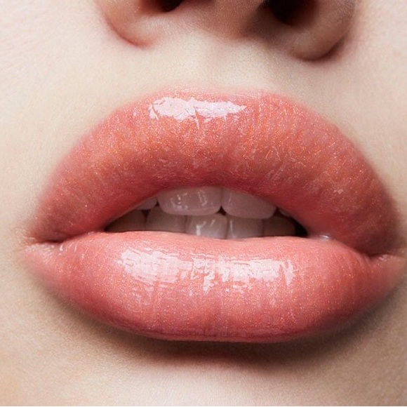 MAC Lipglass - Among the Stars - Picture 3 of 4